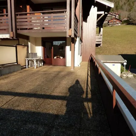 Apartment 6 Pers, 38m², Proche Telecabines, Centre Et Loisirs, Sud, Terrasse - Fr-1-458-118